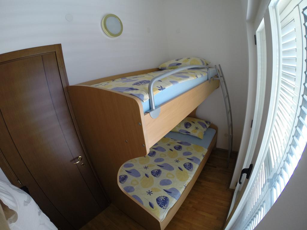 Apartments Romana Slatine Rom bilde