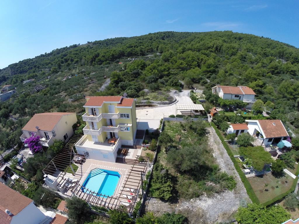 Apartments Romana Slatine Rom bilde